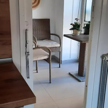 Jabuka Lägenhet Tuzla